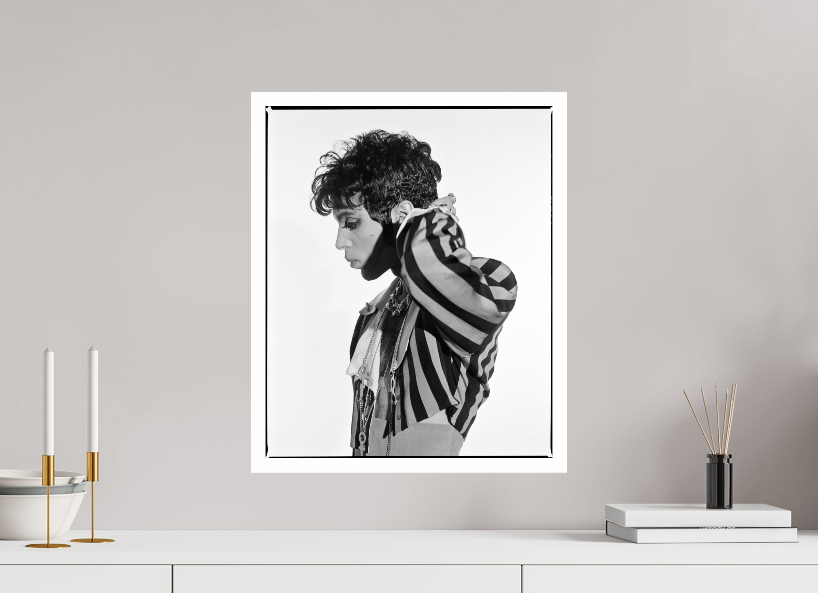 40 x 49,1 cm, Baryta 2cm rand Prince — Side Profile, Monaco 1994