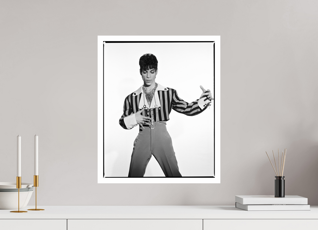 40 x 49,1 cm, Baryta 2cm rand Prince — Waltz, Monaco 1994