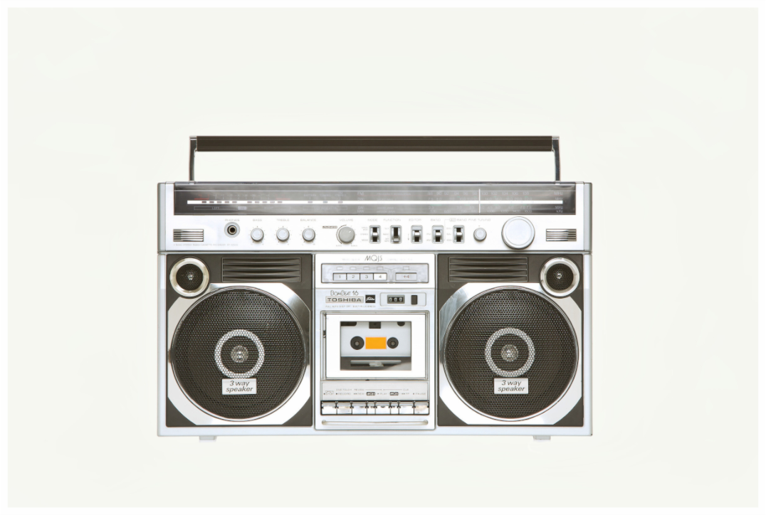 Main image Toshiba_RT8890_Bombeat_16